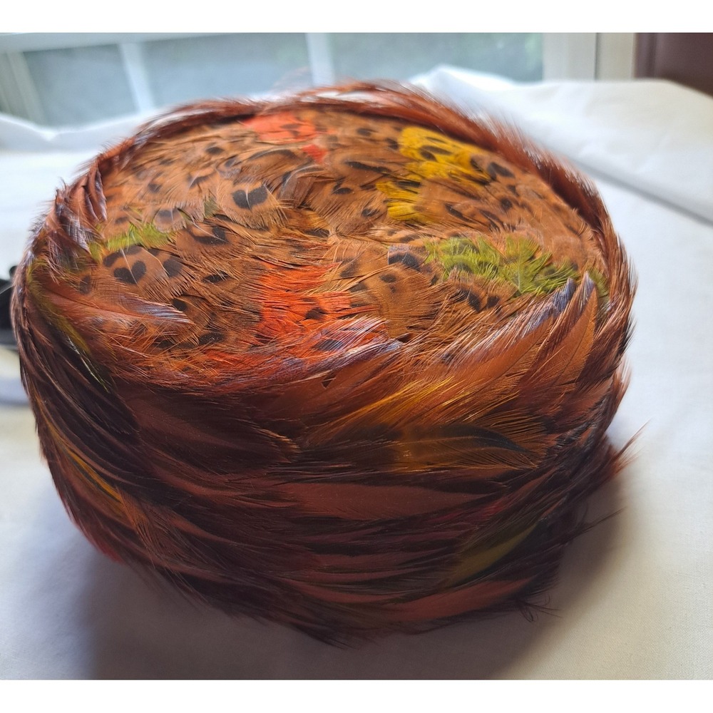 VINTAGE GENE DORIS New York ORIGINAL PHEASANT Quail FEATHER PILLBOX HAT - Picture 7 of 10